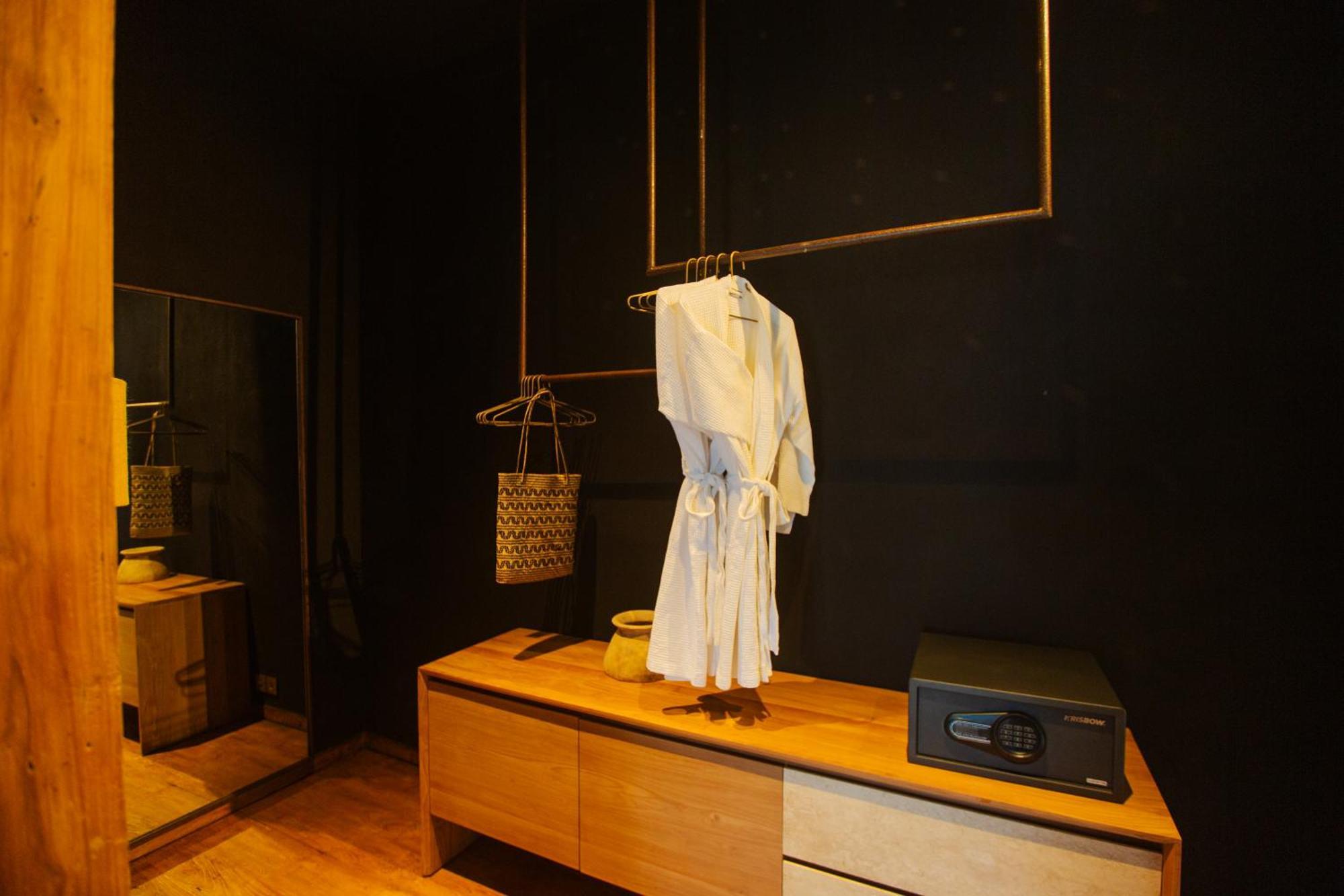 Oshom Bali At Nuanu Creative City Tanah Lot Habitación foto